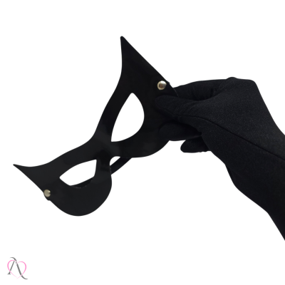 Mascara Mulher Gato em Verniz Mascara Mulher Gato em Verniz