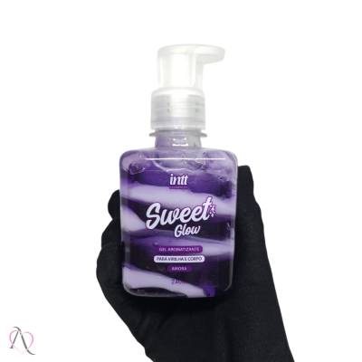 Hidratante Para Virilha e Corpo Sweet Glow Amora Intt 240ml Hidratante Para Virilha e Corpo Sweet Glow Amora Intt 240ml