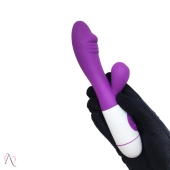 Vibrador Penetrável com Estimulador de Clitóris Cor Roxo Recarregável 19 Modos de Vibração - Yaffa