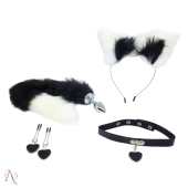 Kit Plug Anal P com Rabo, Grampo de Mamilo, Tiara e Gargantilha cor Preto