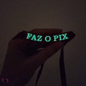 Calcinha com Frase que Brilha no Escuro FAZ O PIX Cor Vermelho - Tamanho Único