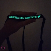 Calcinha com Frase que Brilha no Escuro QUERO SEU LEITINHO Cor Preto - Tamanho Único